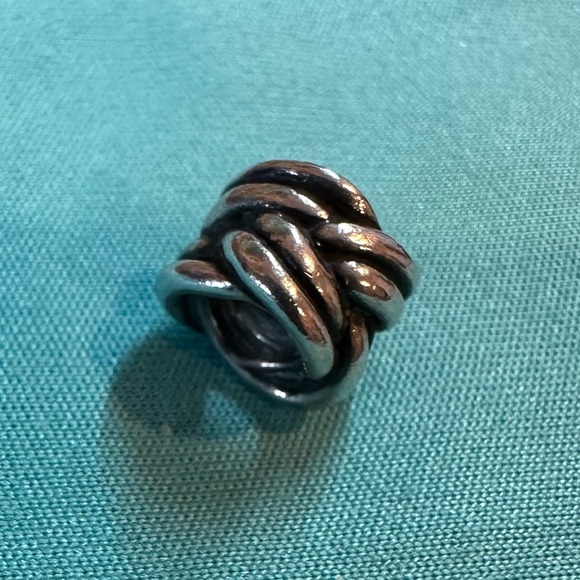 Silver Knot Ring - Picture 3 of 5